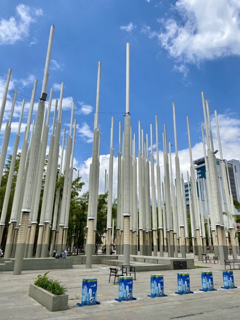 Parque de Las Luces - Plaza Cisneros